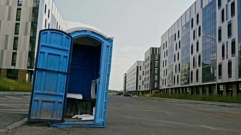 Portable Toilets for Disaster Relief Sites in Vernon, AL